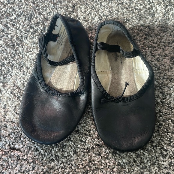 American Ballet Theater Other - Toddler ballet shoes